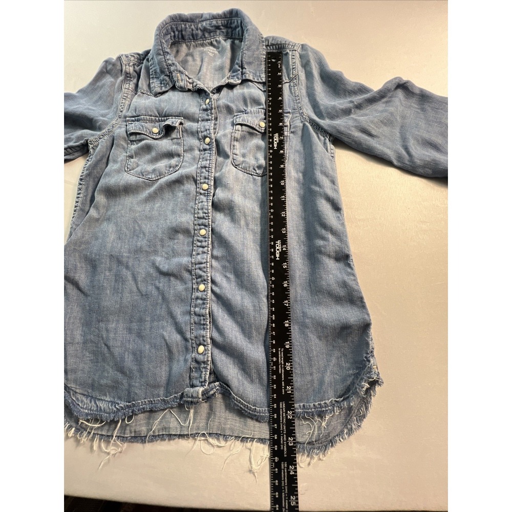 Gap Kids Denim Western Snap Button Shirt XL Distressed Shirt Tail - Picture 4 of 11
